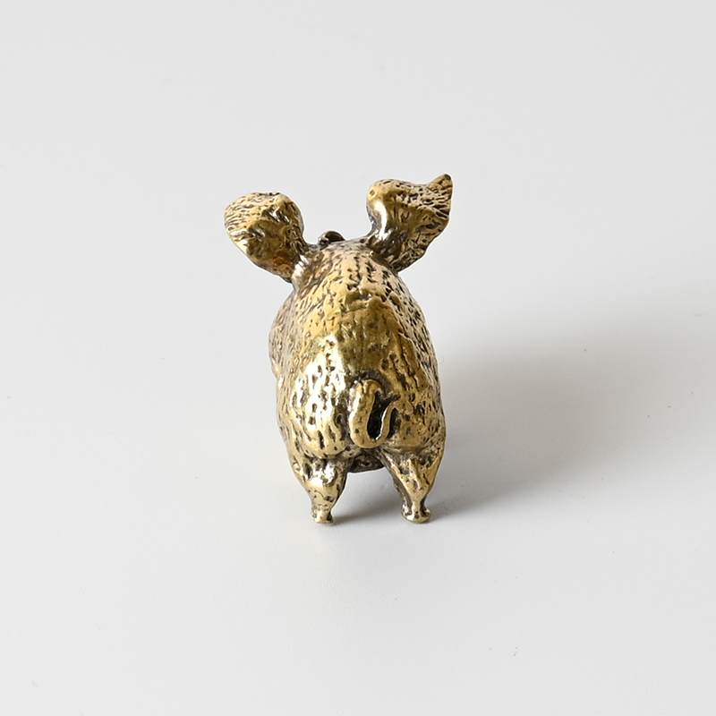 Ornamentos Pequenos de Porco e - Office Furniture Loft avaliação e preço